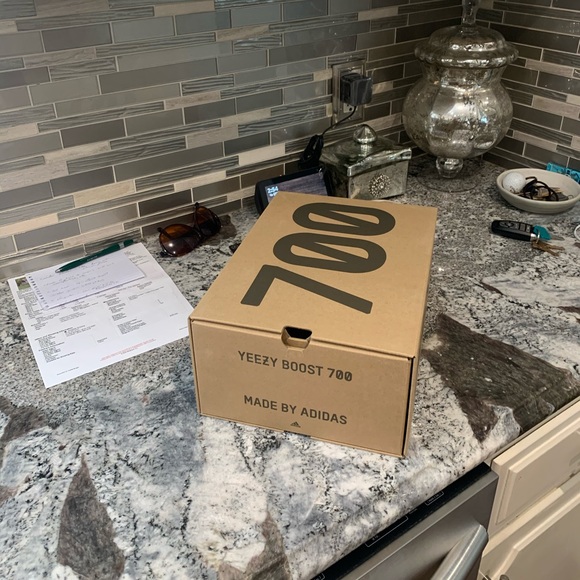 Adidas Yeezy Boost | 700 Carbon Blue - Picture 7 of 10